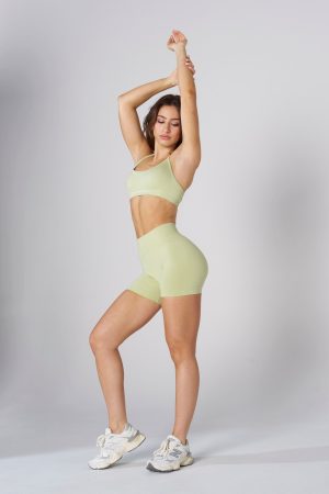 W133 – CURVE SEAMLESS SHORTS