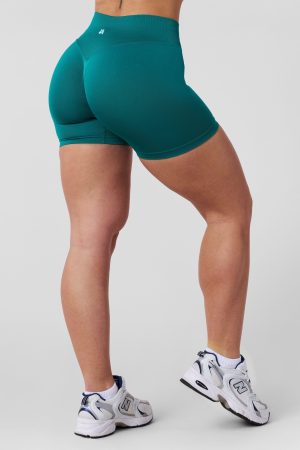 W128 LEGACY SEAMLESS SHORTS SPRING 25