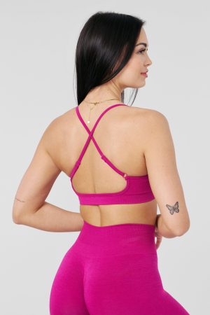 W327 – CORE SEAMLESS SPORTS BRA