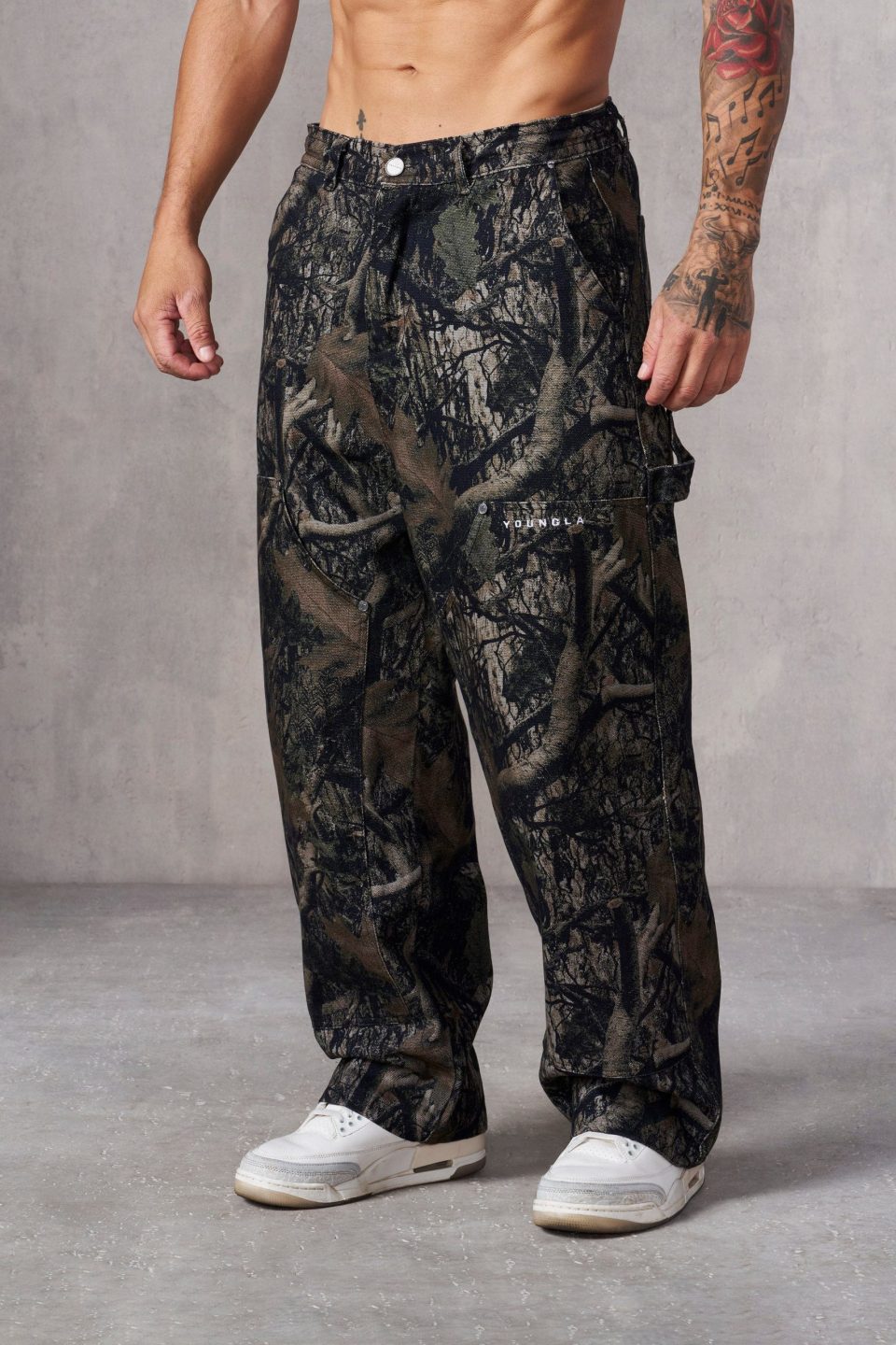 2059 - CARPENTER TREE CAMO JEANS