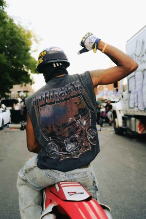 3015 – VINTAGE BIKER TANKS