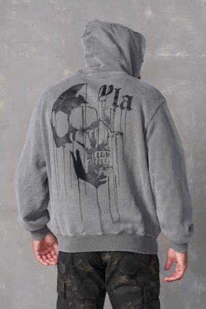 551 – DRIPPY SKULL HOODIE