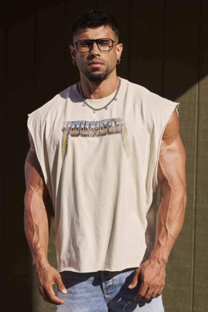 3015 – VINTAGE BIKER TANKS