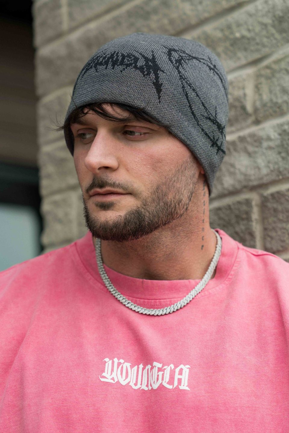 9025 - BARBED BEANIES