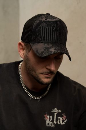 9085 – REVENGE HATS