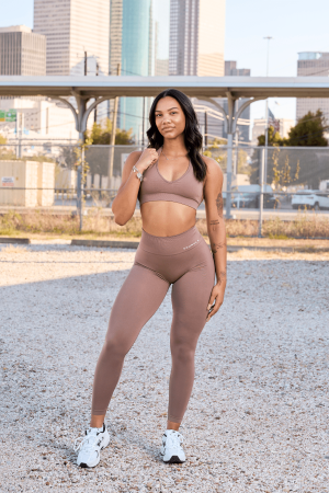 W220 – CORE SEAMLESS LEGGINGS