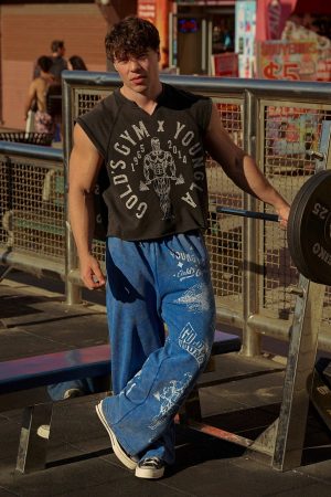 5069 – GOLDS GYM VINTAGE CUT OFFS