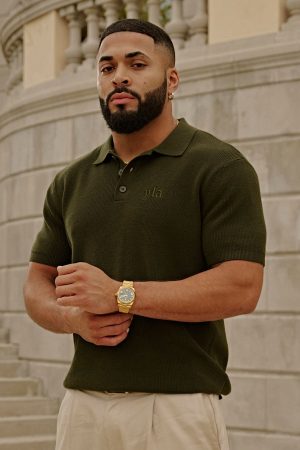 4136 – KNITTED DRESSY POLOS