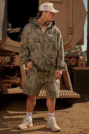 1042 – HERITAGE BAGGY SHORTS