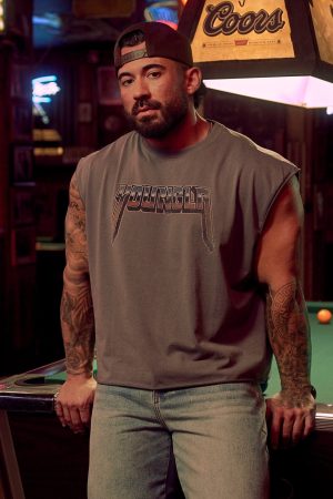 3015 – VINTAGE BIKER TANKS