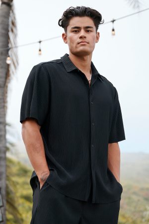 448 – PLEATED FESTIVAL SHIRTS