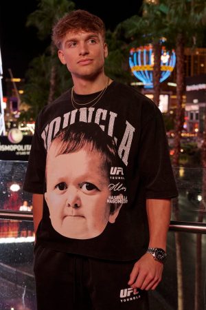 4204 – UFC?  Fighter Tees