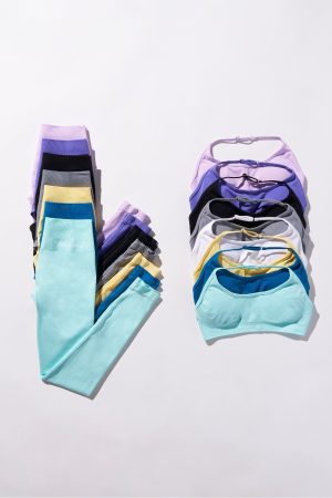 W220 SEAMLESS CORE LEGGING SPRING 24′