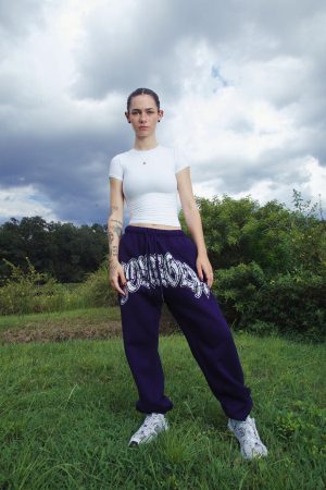 W257 MY EYES ARE UP HERE JOGGER