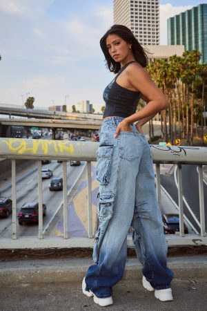 W253 CARRYALL CARGO JEANS